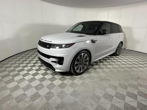 2025 Land Rover Range Rover Sport SE