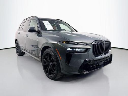 Dravit Grey Metallic 2024 BMW X7 xDrive40i