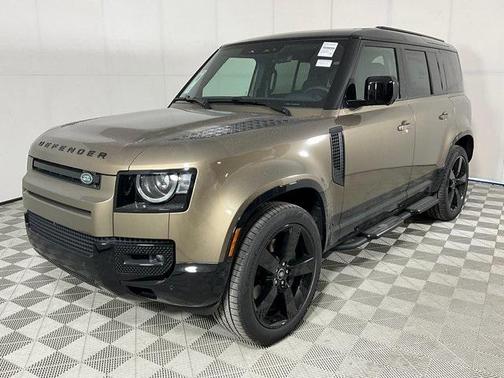 2025 Land Rover Defender 110 P400 X-Dynamic SE