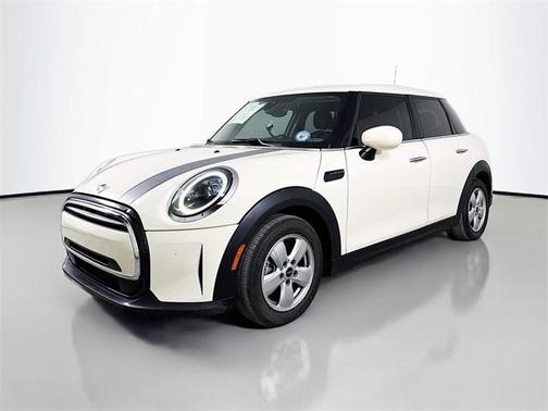 2022 MINI Hardtop Cooper