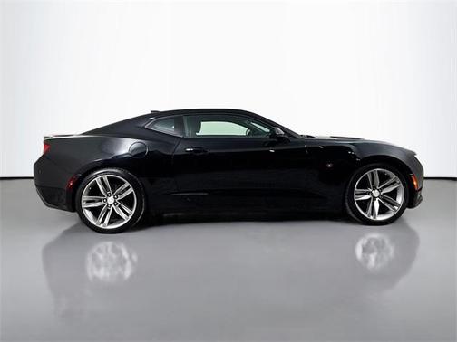 2018 Chevrolet Camaro 2LT