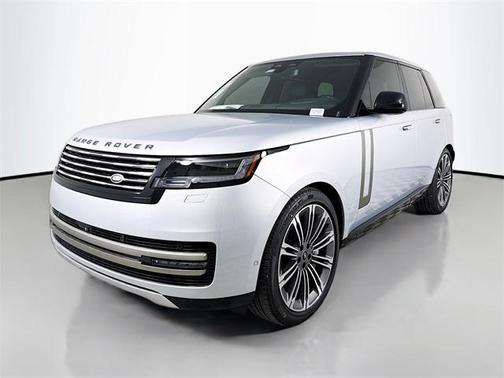 2025 Land Rover Range Rover P530 SE