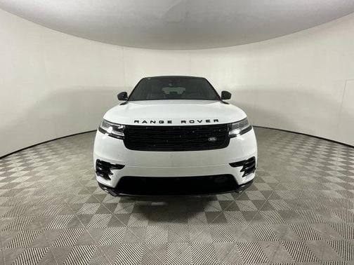 2026 Land Rover Range Rover Velar P250 SE R-Dynamic