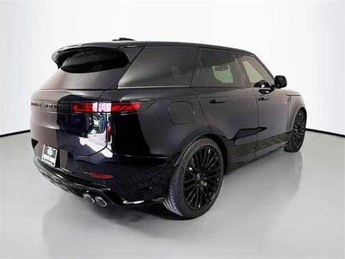 2025 Land Rover Range Rover Sport P635 SV Edition Two