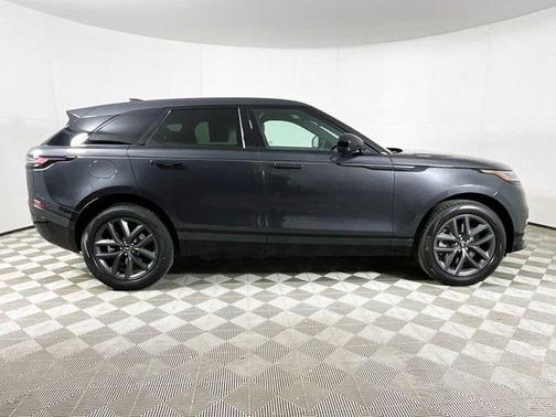 2026 Land Rover Range Rover Velar P250 SE R-Dynamic