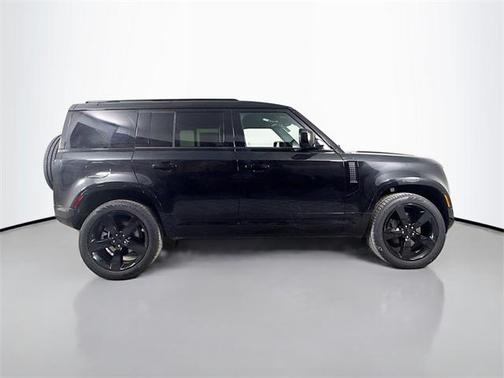 2026 Land Rover Defender P400 X-Dynamic SE