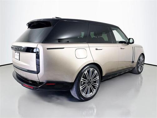 2026 Land Rover Range Rover P400 SE