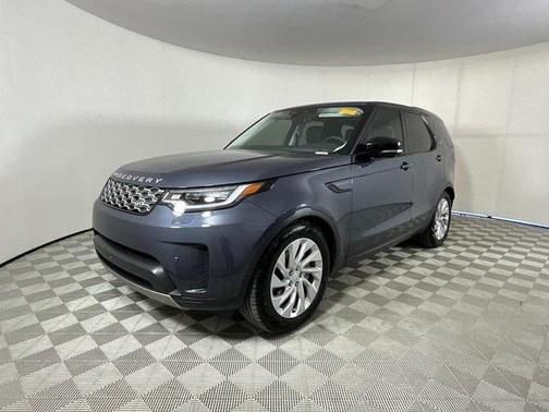 2024 Land Rover Discovery P300 S