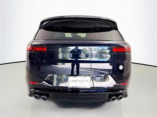 2025 Land Rover Range Rover Sport P635 SV Edition Two