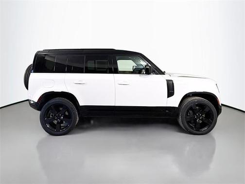 2026 Land Rover Defender P400 X-Dynamic SE