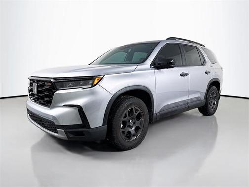 2023 Honda Pilot AWD TrailSport