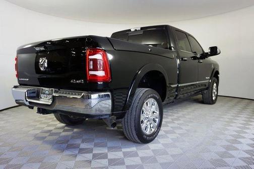 Photo 5 of 39 of 2020 RAM 2500 Limited