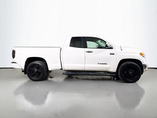 2017 Toyota Tundra Limited