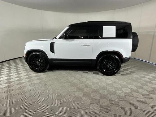 2025 Land Rover Defender 90 P300 S