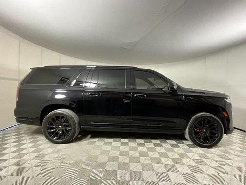 2023 Cadillac Escalade ESV Sport Platinum
