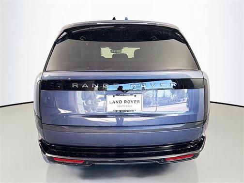 2026 Land Rover Range Rover P400 SE