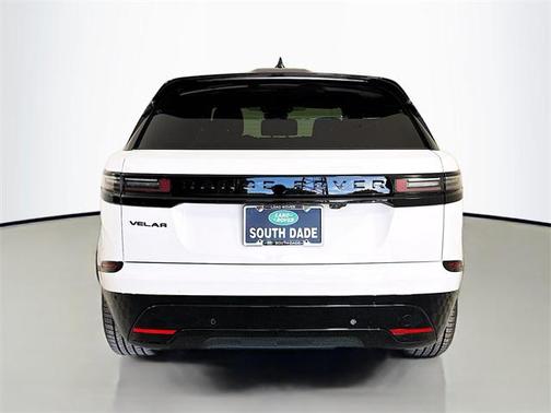 2026 Land Rover Range Rover Velar P400 Dynamic SE