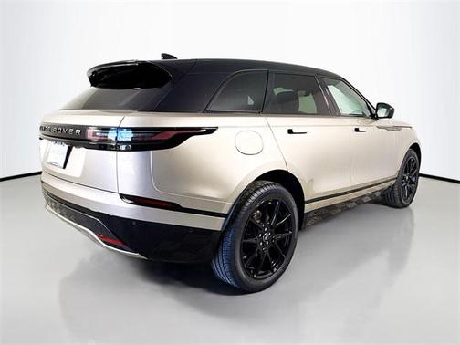 2026 Land Rover Range Rover Velar P400 Dynamic SE