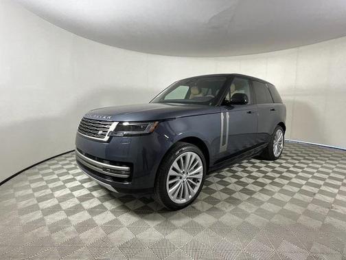 2025 Land Rover Range Rover P530 SE
