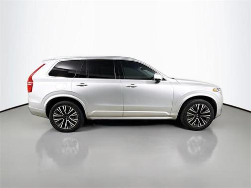2020 Volvo XC90 T5 Momentum