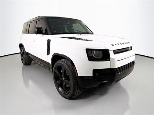 2025 Land Rover Defender 110 P400 X-Dynamic SE