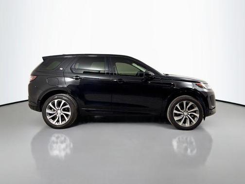 2025 Land Rover Discovery Sport S