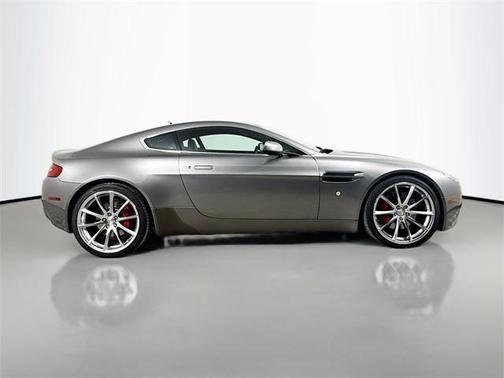 2007 Aston Martin V8 Vantage Base