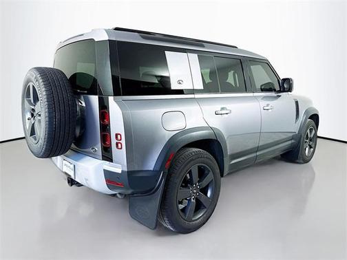 2020 Land Rover Defender 110 S