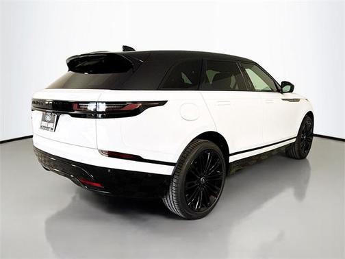 2026 Land Rover Range Rover Velar P400 Dynamic SE