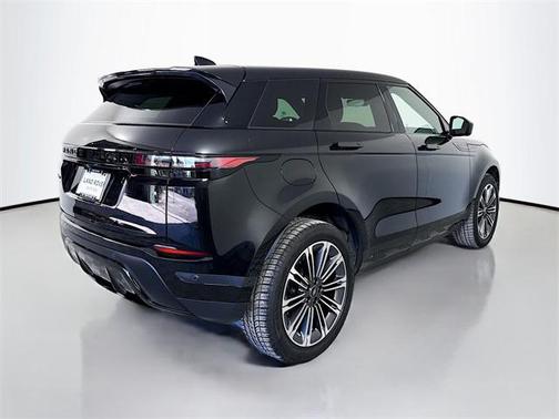 2026 Land Rover Range Rover Evoque Core S