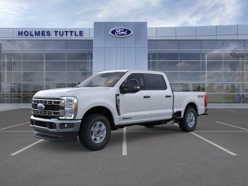Oxford White 2026 Ford F-250 XLT