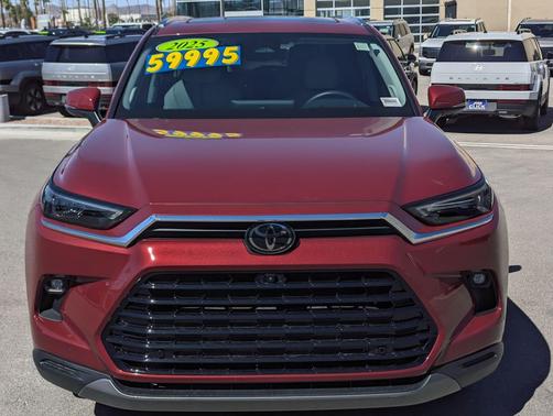 Ruby Flare Pearl 2025 Toyota Grand Highlander Platinum