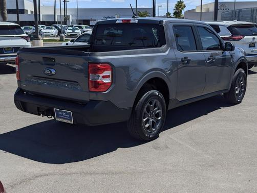 CARBONIZED GRAY M 2023 Ford Maverick XLT