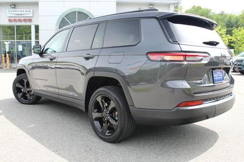 Metallic 2023 Jeep Grand Cherokee L Laredo
