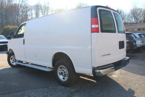 2024 GMC Savana 2500 Work Van