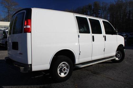 2024 GMC Savana 2500 Work Van