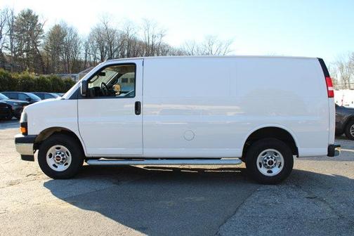 2024 GMC Savana 2500 Work Van