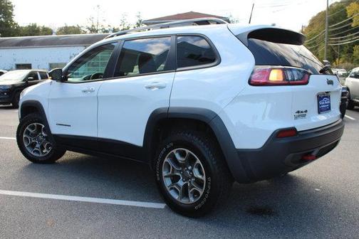 2022 Jeep Cherokee Trailhawk