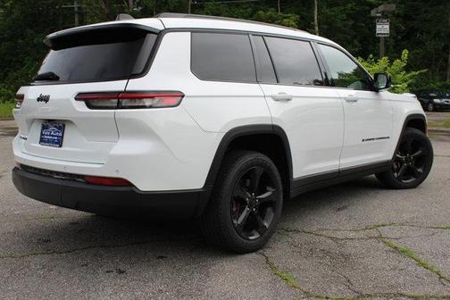 2021 Jeep Grand Cherokee L Laredo
