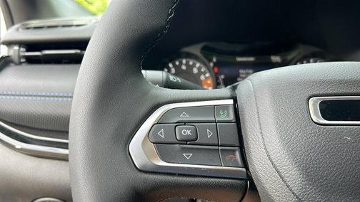 Bright White Clearcoat 2026 Jeep Compass Limited Altitude