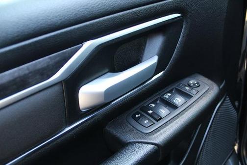 Diamond Black 2024 RAM 1500 Big Horn