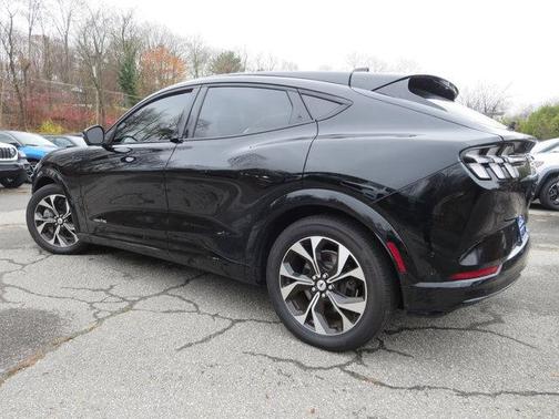 2021 Ford Mustang Mach-E Premium