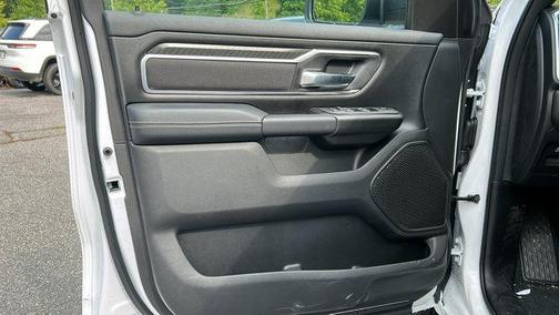 Bright White Clearcoat 2026 RAM 1500 Big Horn