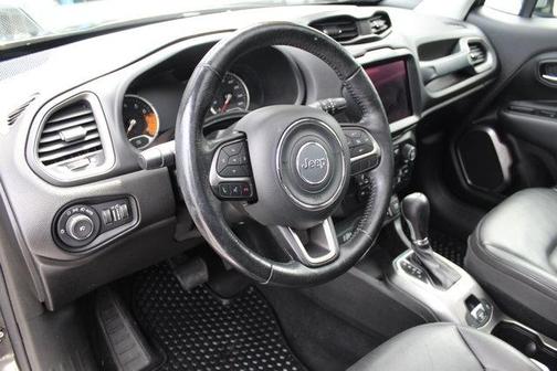 Granite Crystal Clearcoat Metallic 2018 Jeep Renegade Limited