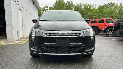 Diamond Black 2027 Chrysler Pacifica SELECT