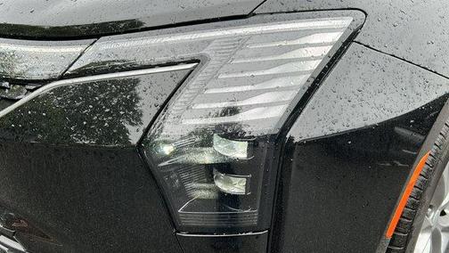 Diamond Black 2027 Chrysler Pacifica SELECT
