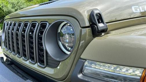 41 2026 Jeep Gladiator Sport