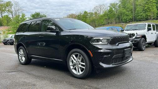 DB Black Clearcoat 2026 Dodge Durango GT
