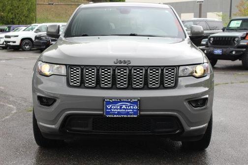 2022 Jeep Grand Cherokee WK Laredo