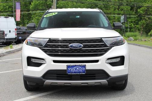 White 2021 Ford Explorer XLT